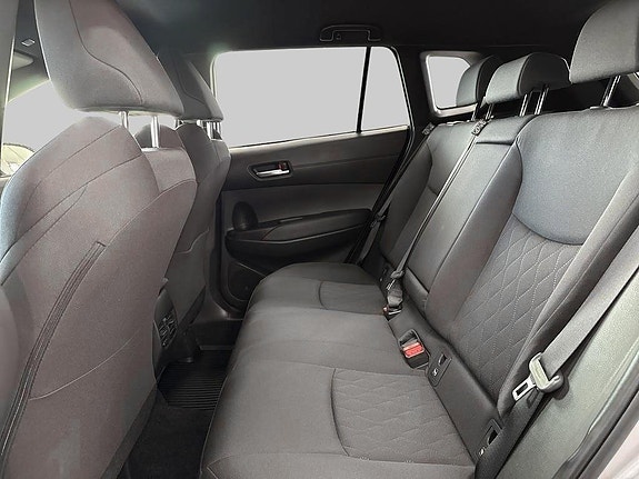 Toyota Corolla Cross 8 of 11