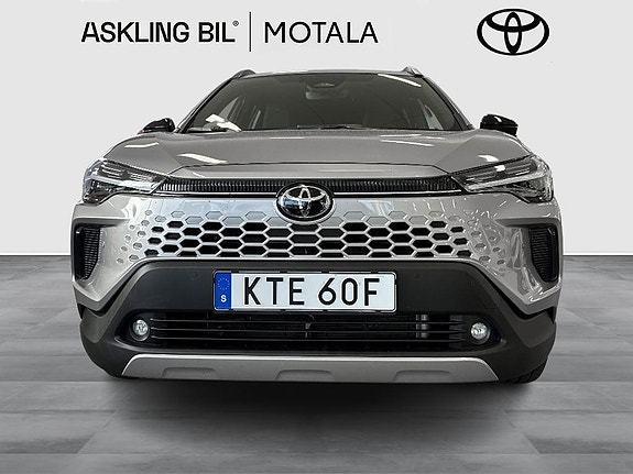 Toyota Corolla Cross 6 of 11