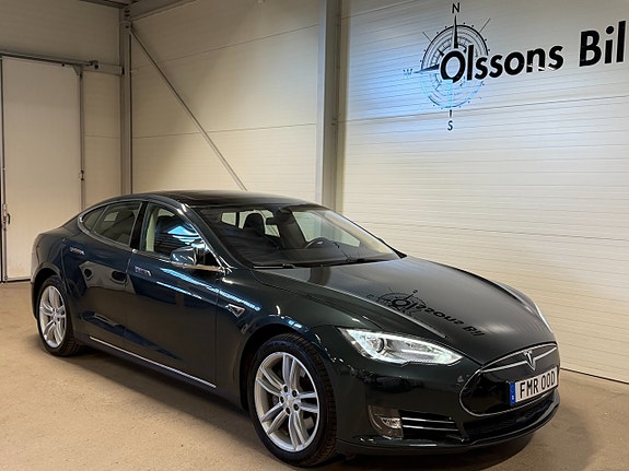 Tesla Model S 8 of 23