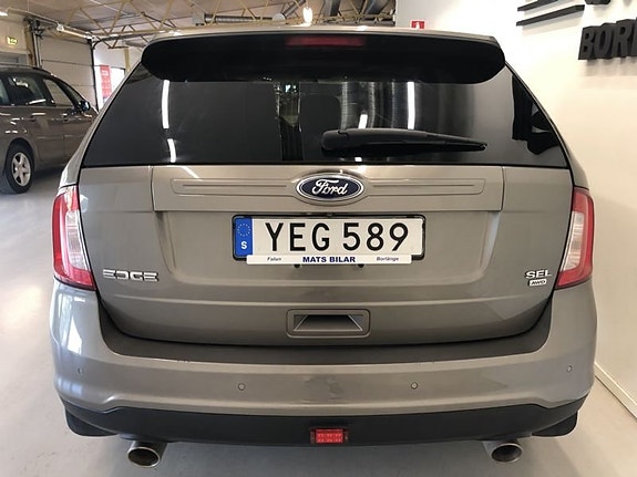 Ford Edge 4 of 10