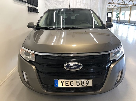 Ford Edge 2 of 10