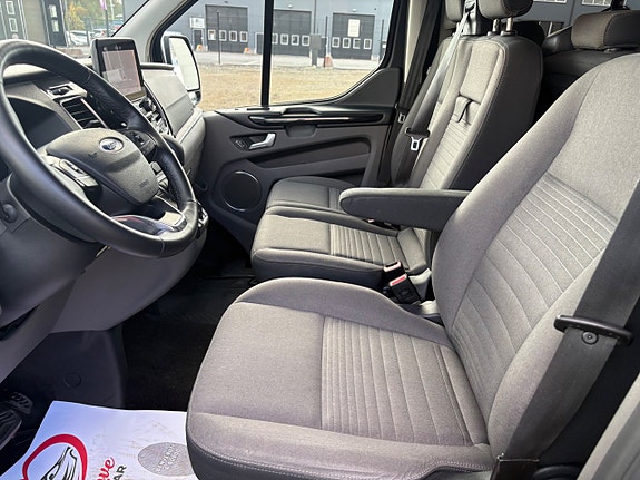 Ford Custom Tourneo 6 of 12