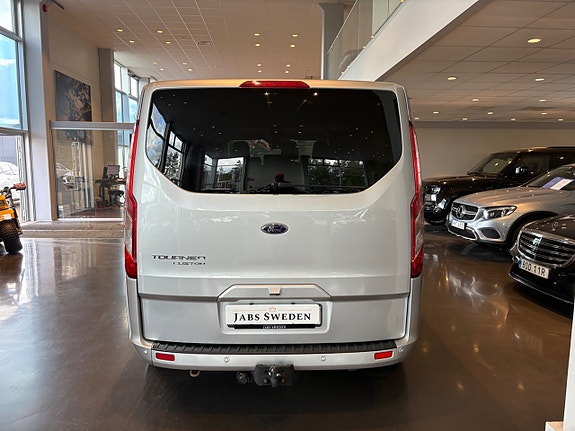 Ford Custom Tourneo 4 of 12
