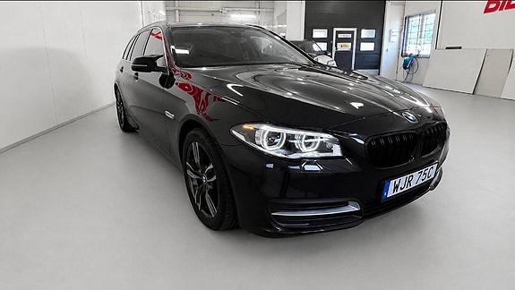 BMW 525d 2 of 16