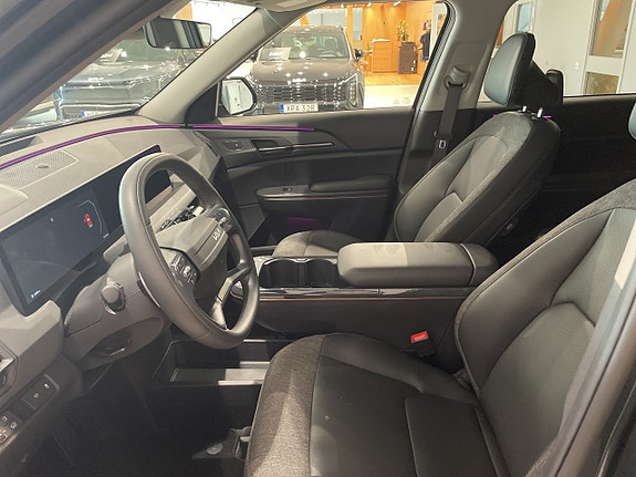 Kia EV5 8 of 14