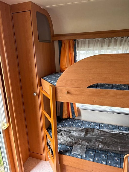 KNAUS  H 520 EIFELLAND. Vån-säng/Golvvärme/Tält. 2008 7 of 11