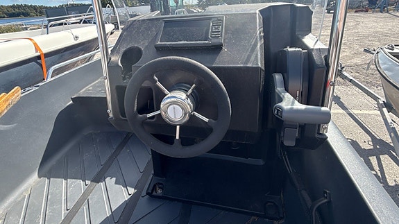 Pioner 15 Allround, Yamaha F25GETL -20 8 of 8
