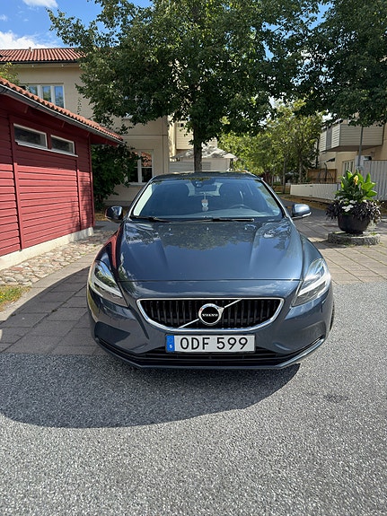 Volvo V40 7 of 7