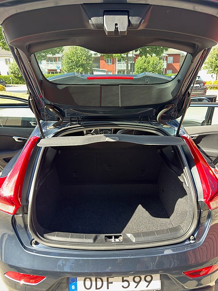 Volvo V40 4 of 7