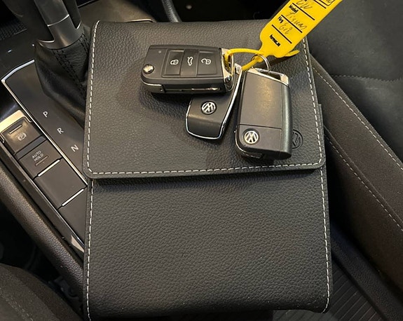 Volkswagen Tiguan 12 of 16
