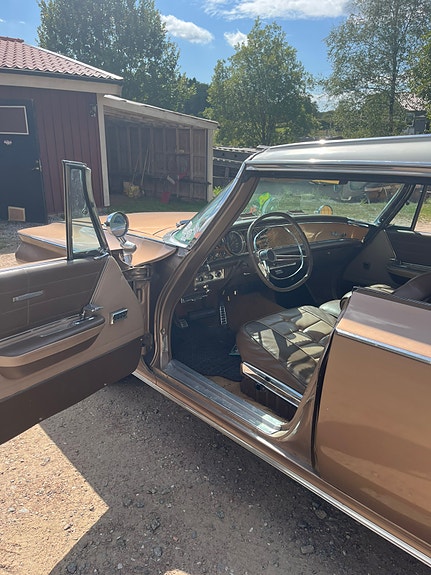 Chrysler New Yorker 3 of 5