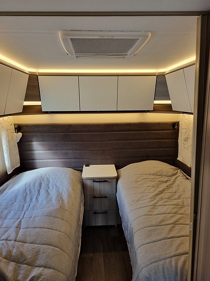KABE Estate 560 GLE KS 6 of 10