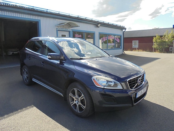 Volvo XC60 9 of 13