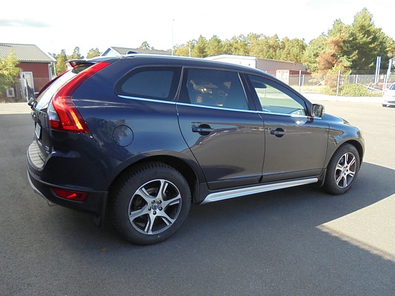 Volvo XC60 4 of 13