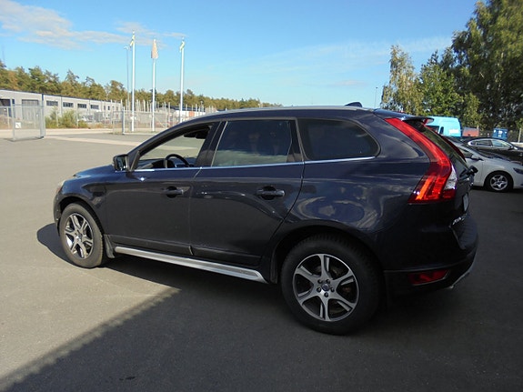 Volvo XC60 6 of 13