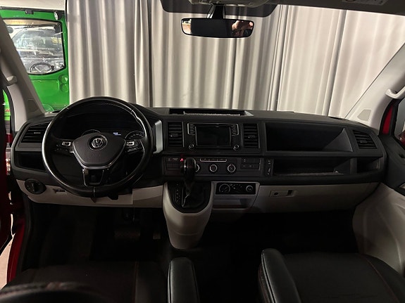 Volkswagen Transporter 9 of 23