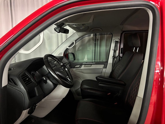 Volkswagen Transporter 11 of 23