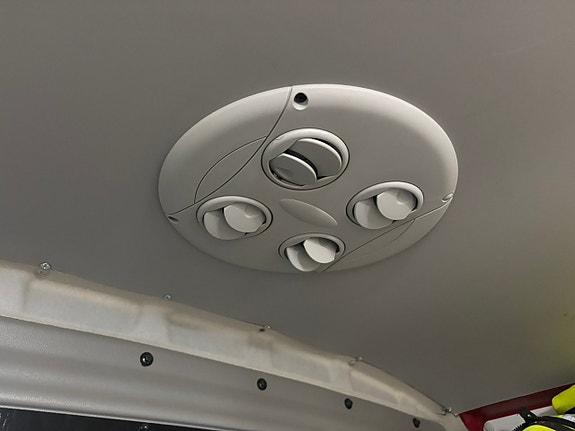 Volkswagen Transporter 23 of 23