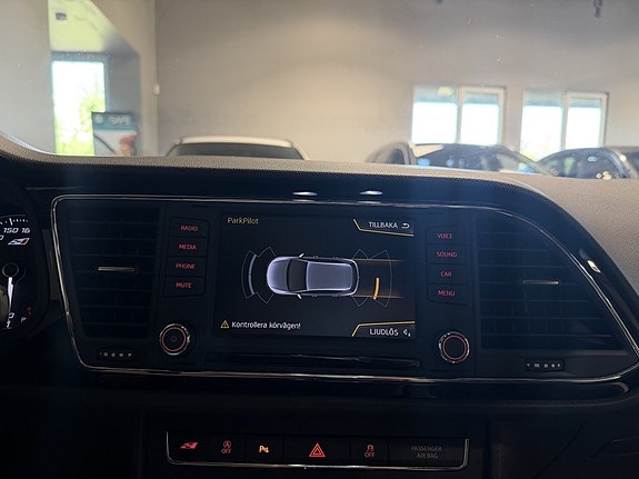 Seat Leon 19 of 29