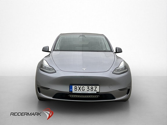 Tesla Model Y 3 of 30