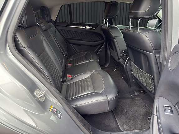 Mercedes-Benz GLE350 d 13 of 20