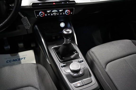 Audi Q2 13 of 20