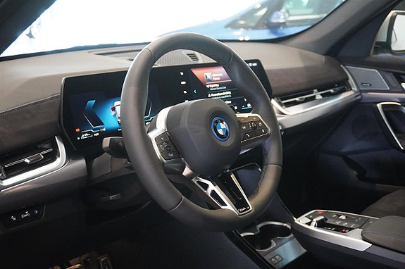 BMW X1 2 of 15