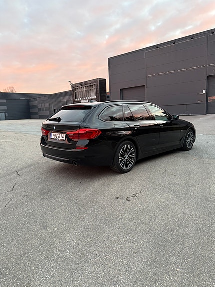 BMW 520d 5 of 6