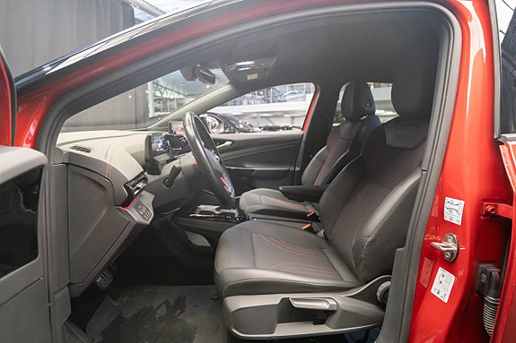 Volkswagen ID.4 GTX 16 of 26