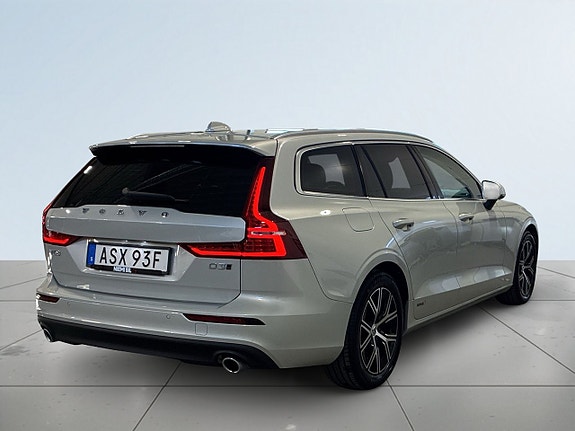 Volvo V60 5 of 20