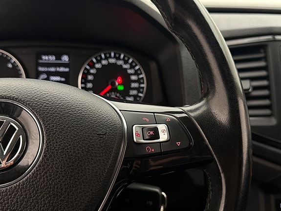 Volkswagen Amarok 22 of 30