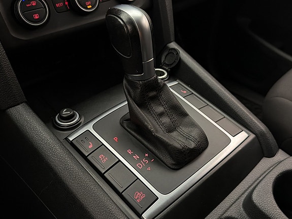 Volkswagen Amarok 26 of 30