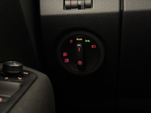 Volkswagen Amarok 14 of 30