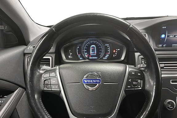 Volvo XC70 15 of 28
