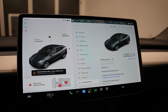 Tesla Model Y 16 of 24