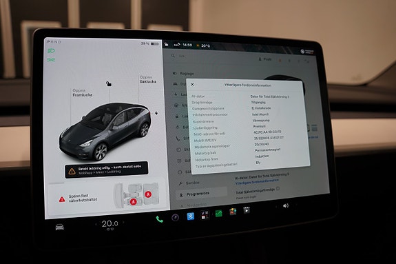 Tesla Model Y 15 of 24