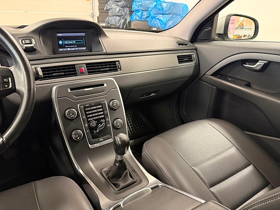 Volvo V70 21 of 26