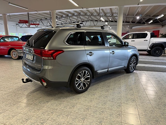 Mitsubishi Outlander 5 of 12