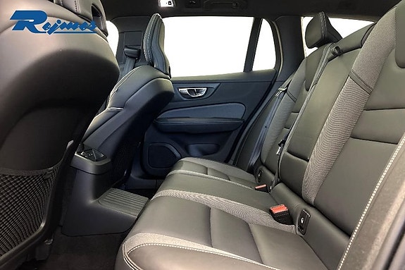 Volvo V60 7 of 27