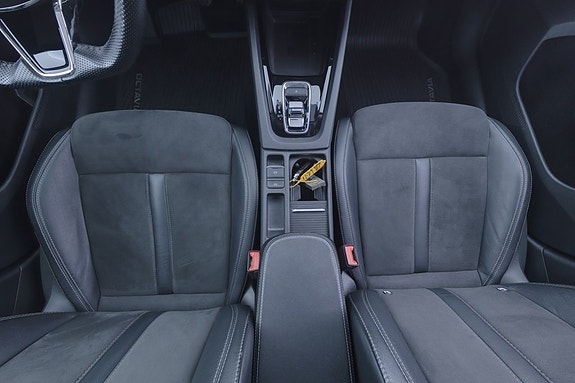 Skoda Octavia 10 of 27