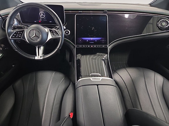 Mercedes-Benz EQE350 10 of 23