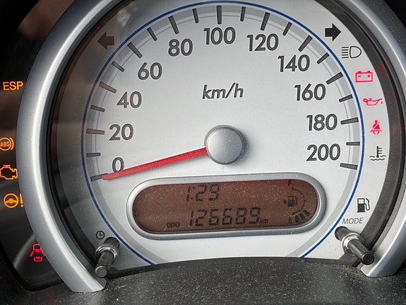 Suzuki Splash 5 of 12
