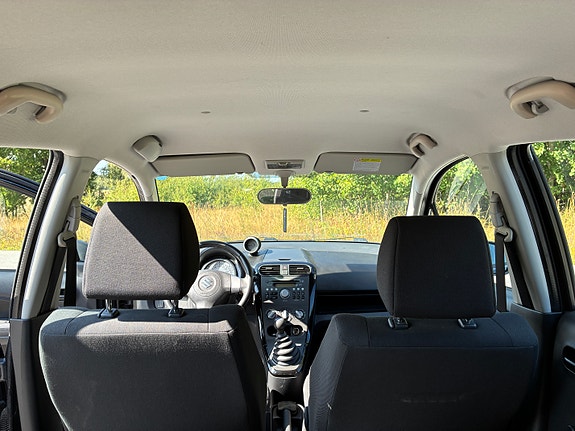 Suzuki Splash 9 of 12