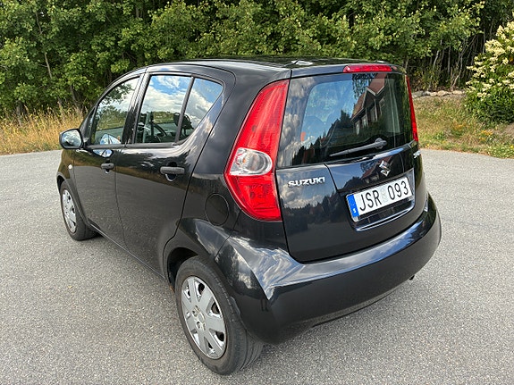 Suzuki Splash 4 of 12