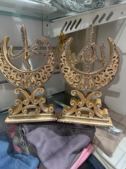Product image 1 of 3