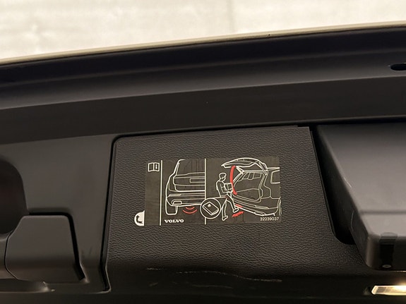 Volvo XC60 29 of 30