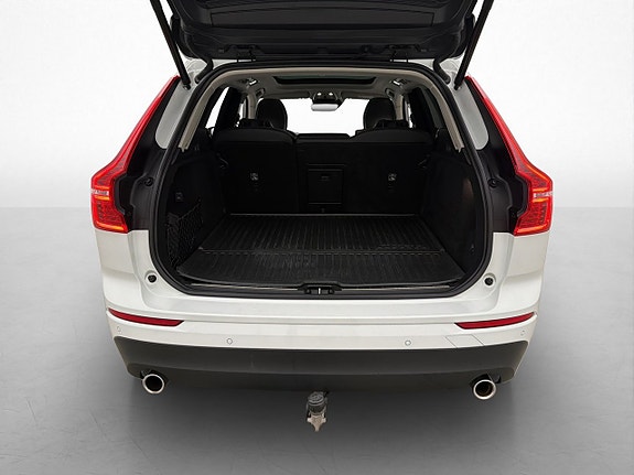 Volvo XC60 9 of 30