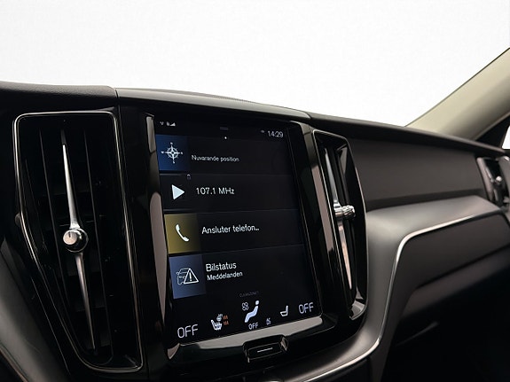 Volvo XC60 20 of 30