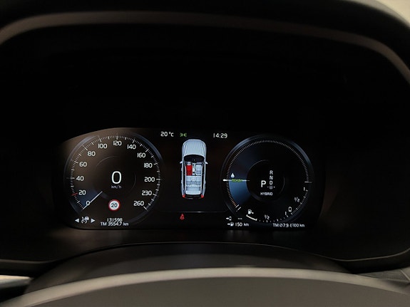 Volvo XC60 18 of 30