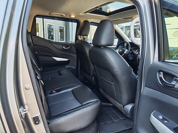 Nissan Navara 21 of 30